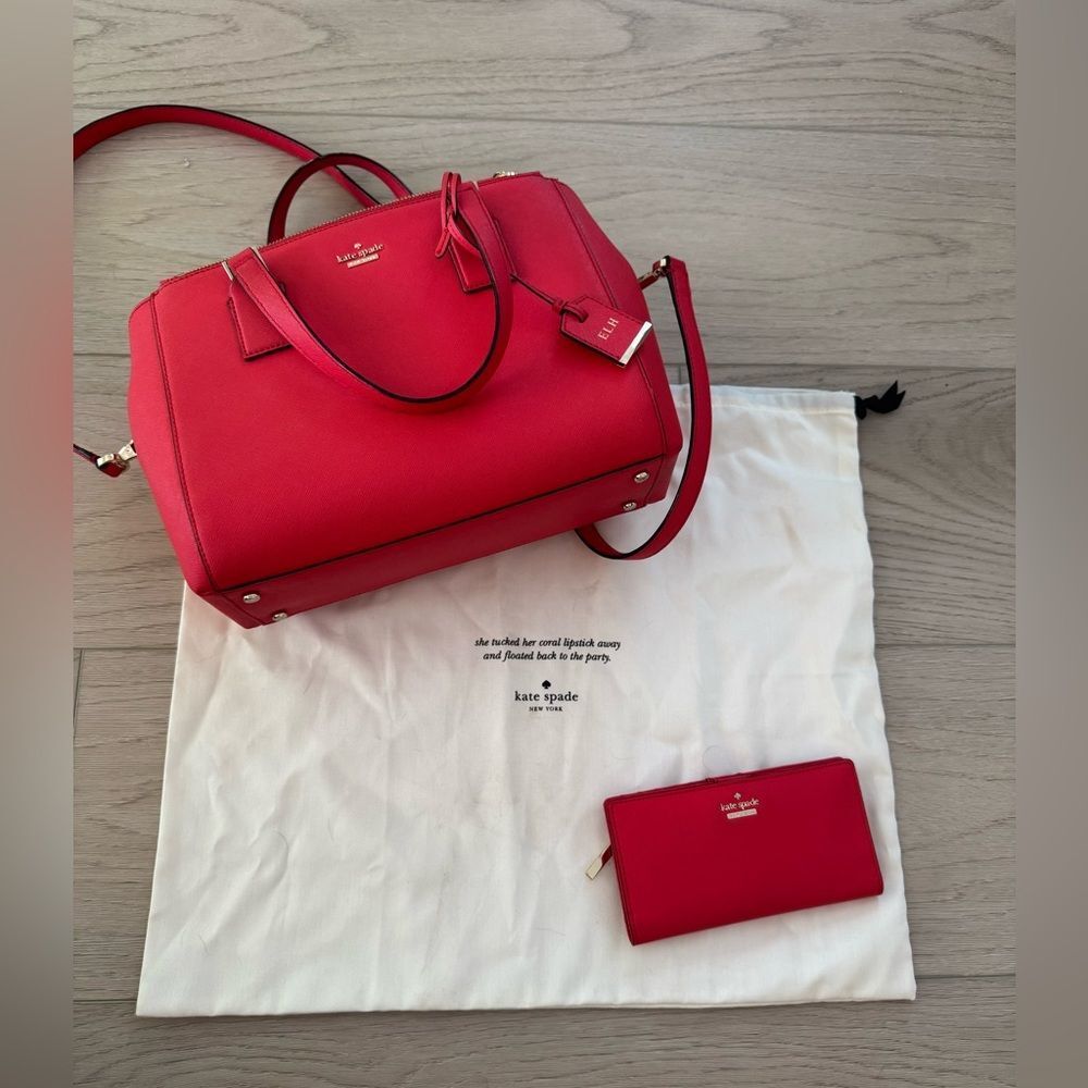 Kate Spade Cameron Street Teegan -Red
Bag and wallet